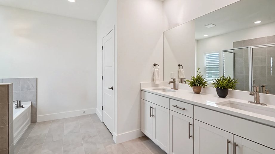 Lantana plan — new construction home in Sandal Key